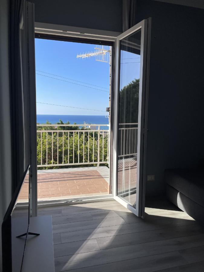 Una Finestra Sul Mare Cefalu Bagian luar foto
